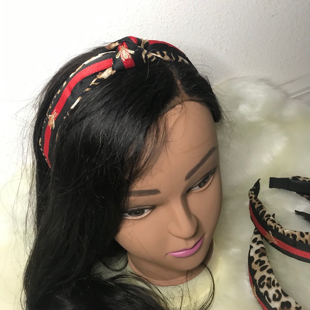 NWT- fashion Headband